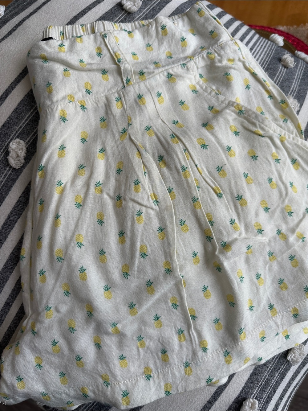 Jessica Simpson White High Waist Shorts with Yellow Pineapple Print